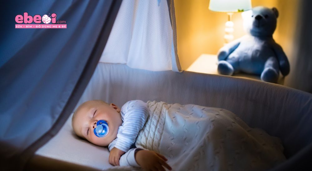 Lý giải hiện tượng giật mình ở trẻ sơ sinh 